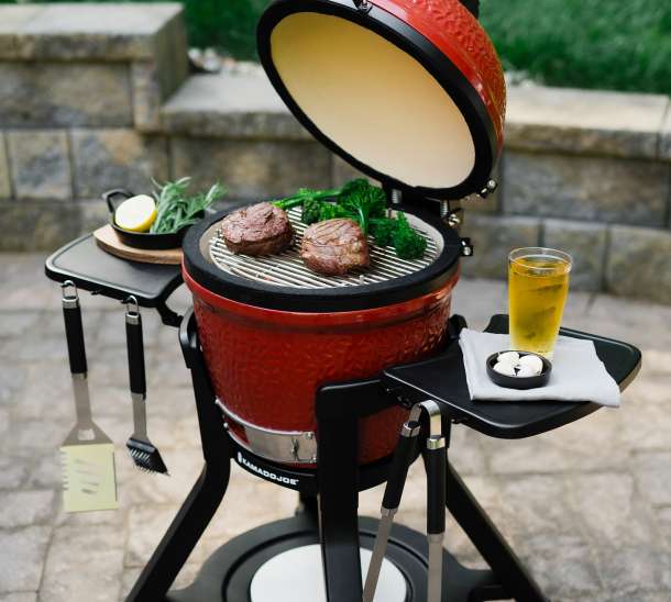 Kamado Joe Junior en het Kamado Joe Junior onderstel: de perfecte BBQ-combinatie