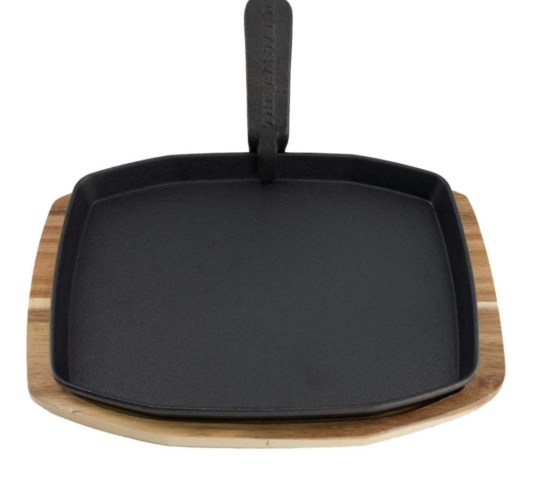 The Bastard sizzling plate & holder cast iron