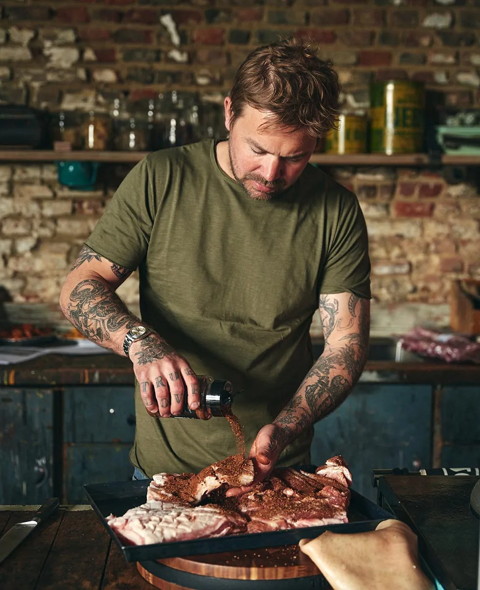 Vlees rubben op the bastard butcher block