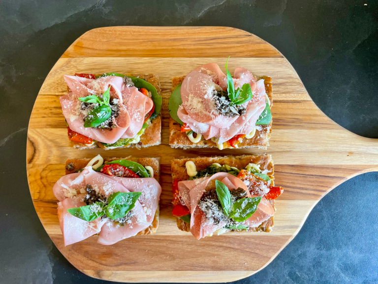 Gegrilde focaccia mortadella