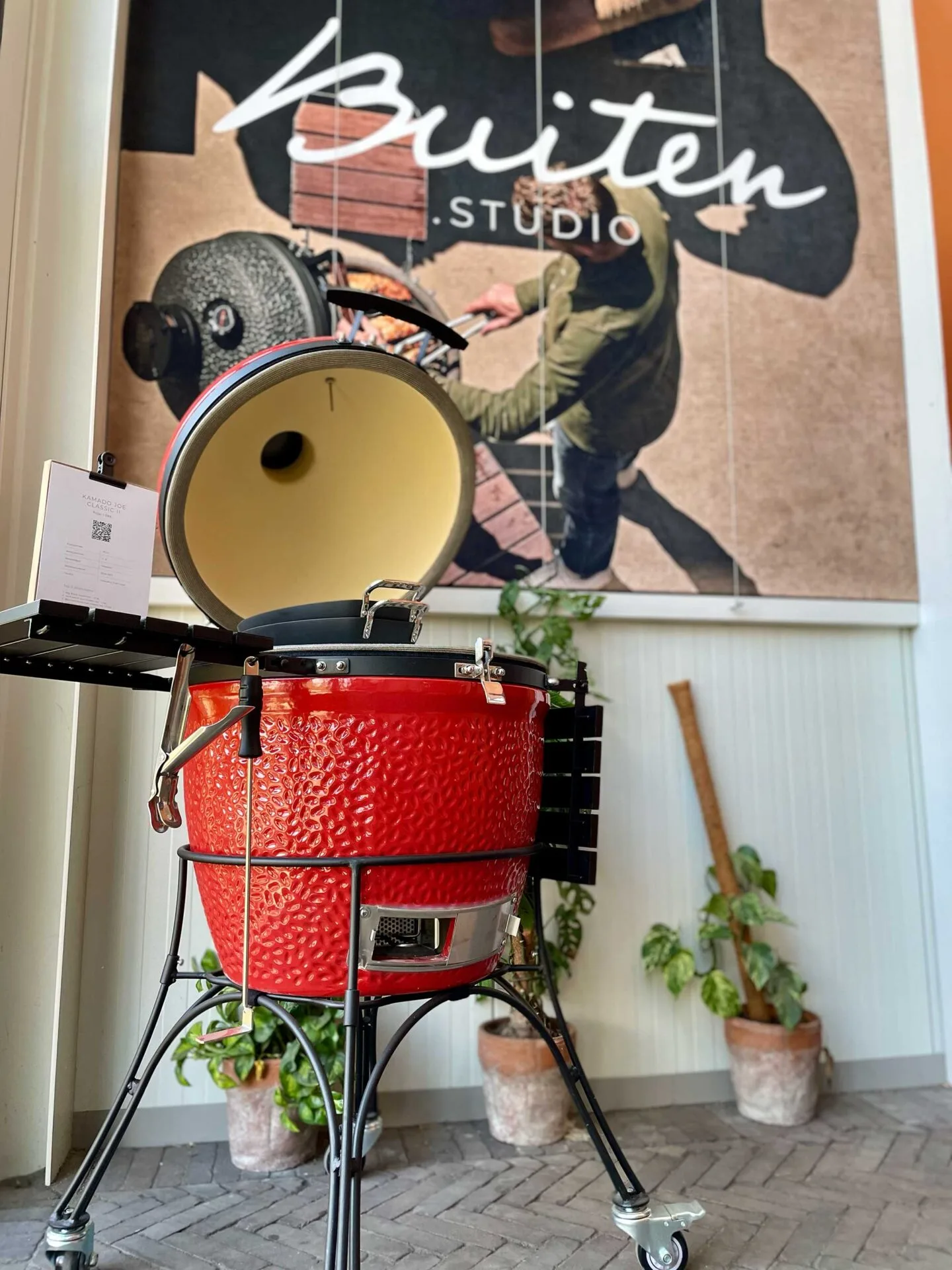 Kamado Joe Classic 2 in de bbq winkel bij Buiten.studio