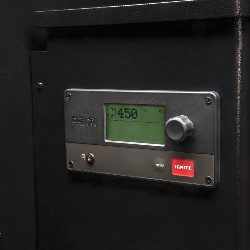 Traeger Pro 780 pellet grill