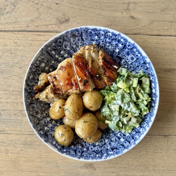 Gildehoen kipfilet met krieltjes uit de JoeTisserie
