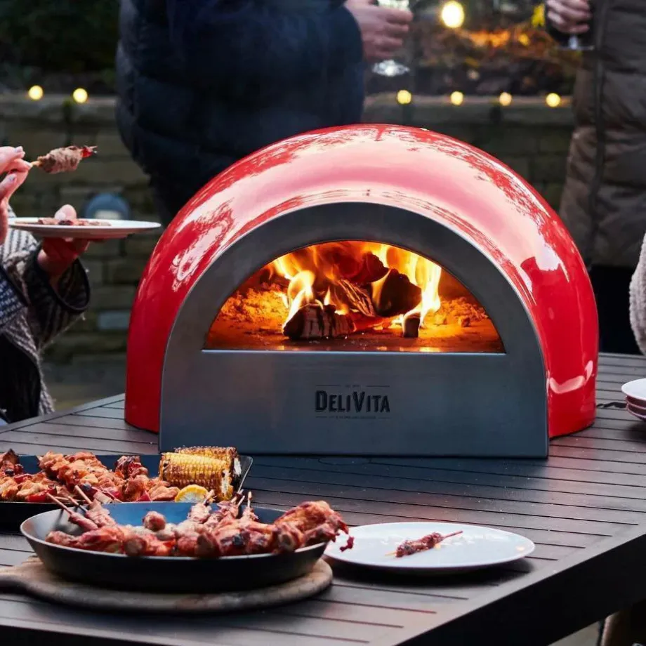Brood, stoofschotels, spatchcock kip, ribeye, gegrilde groenten – de hoge temperatuur en langdurige warmteopslag maken de Origin geschikt voor vrijwel alles.