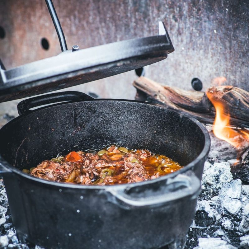 The Windmill Dutch Oven 4,5 Qt Limited Edition Pre-seasoned