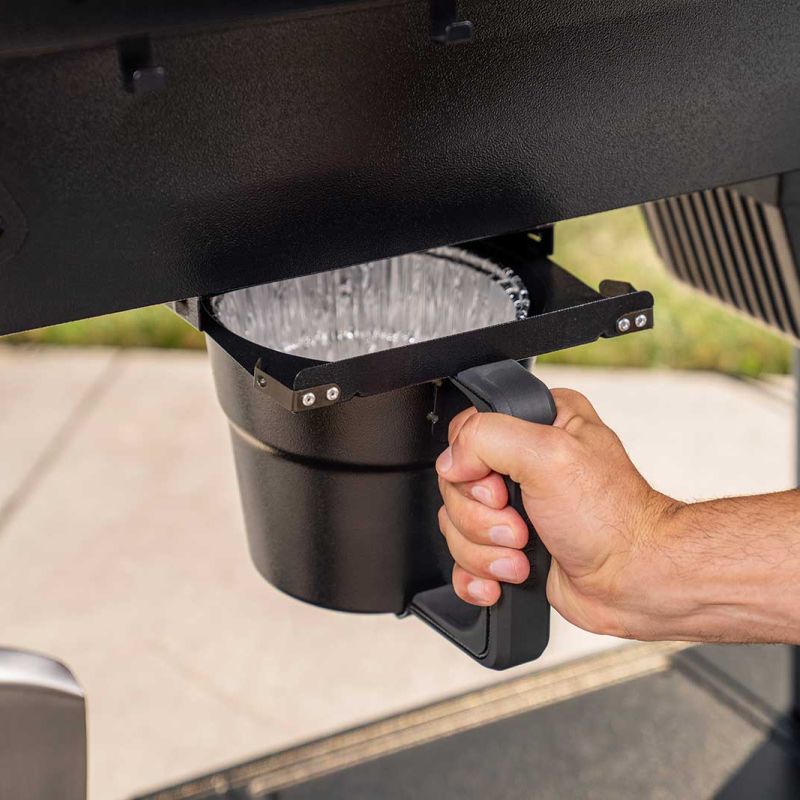 Traeger Woodridge Pro as opvang bak