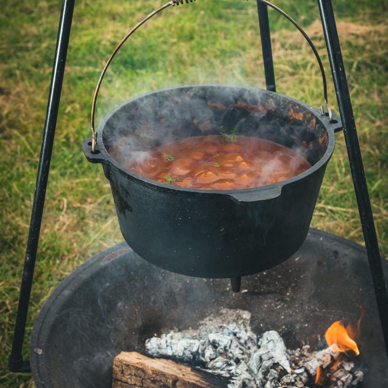The Windmill Dutch Oven 9Qt