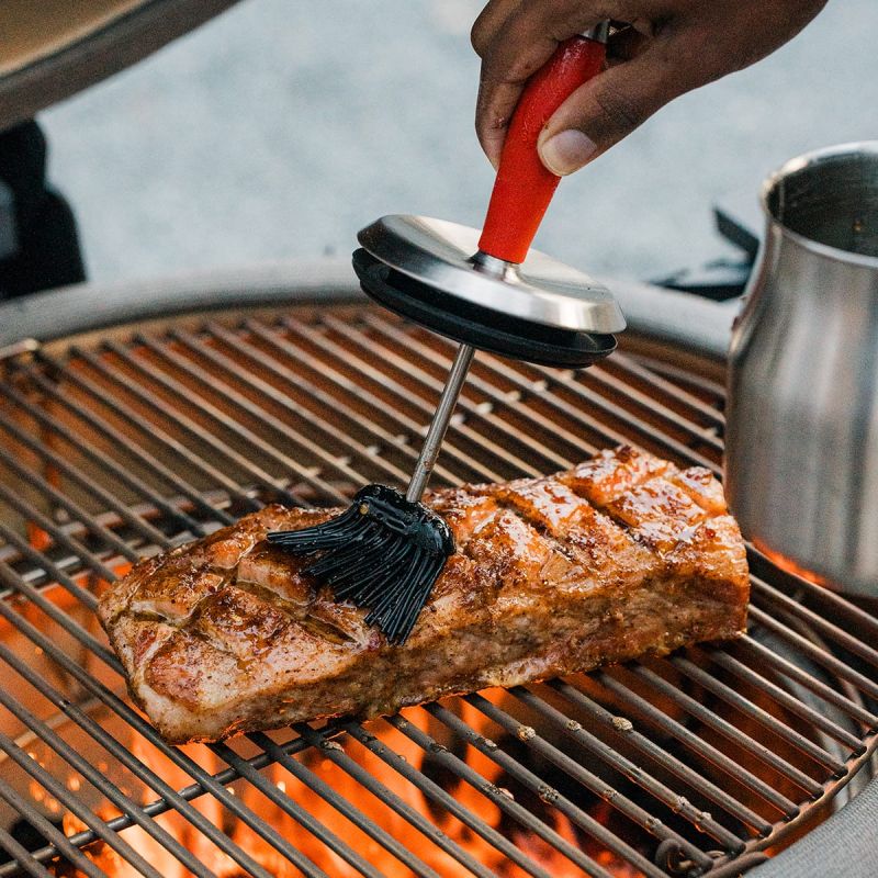 Kamado Joe basting pot met brush