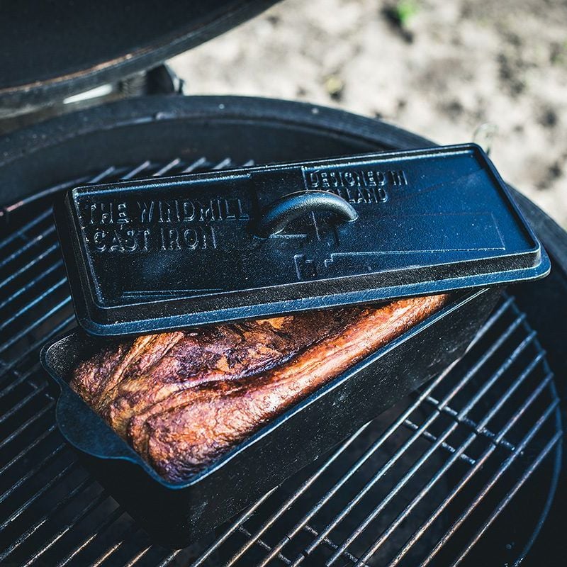 The Windmill Loaf 'n Bread Dutch Oven