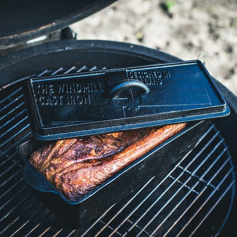 The Windmill Loaf 'n Bread Dutch Oven